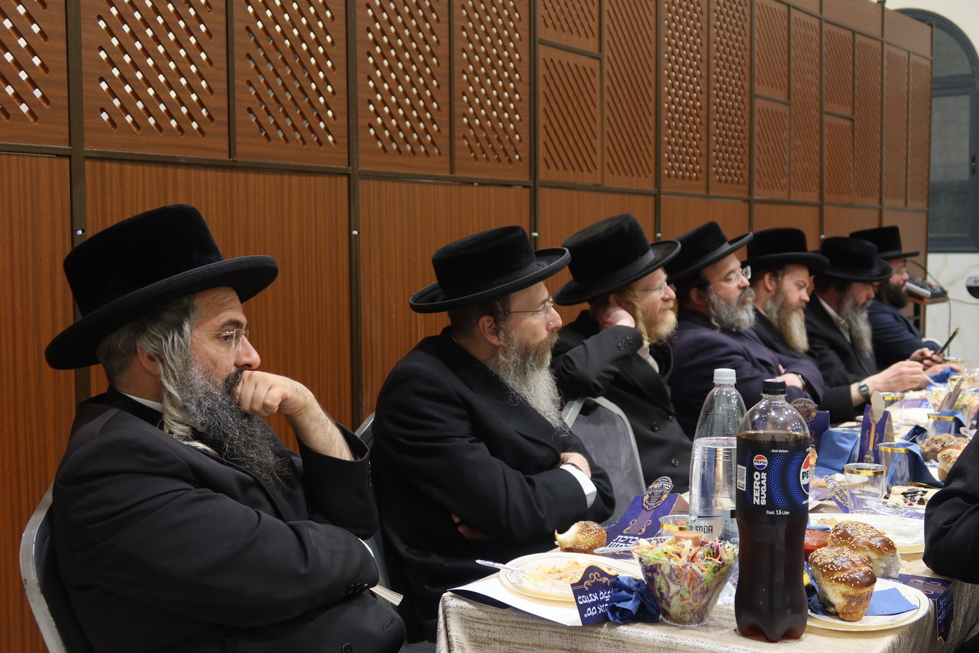 המעמד בזוועהיל 