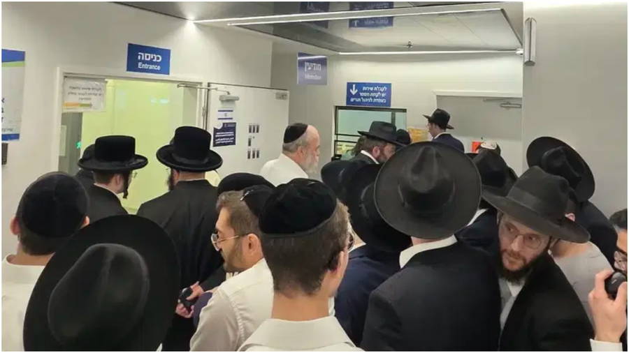 ״תזמין משטרה״: שעות המתנה וכאוס במשרד הפנים בעיר החרדית