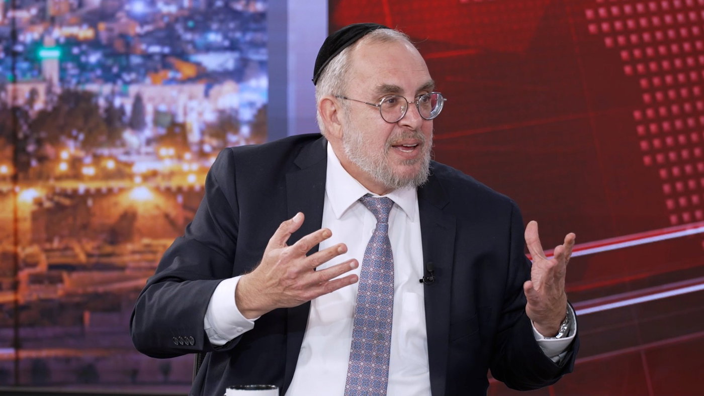 ח"כ יעקב אשר בריאיון באולפן 'כיכר השבת'
