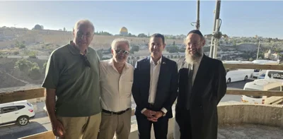 ח"כ אוהד טל בסיור בהר הזיתים יחד עם ראשי הוועד הבינלאומי להגנת הר הזיתים וחברי הוועד בישראל