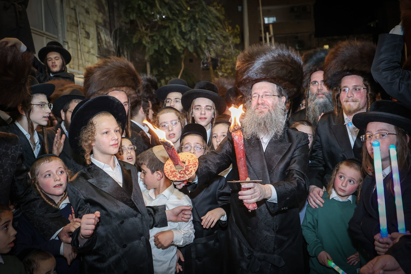 הכנסת ס"ת אצל הגה"צ רבי נחמן בידרמן