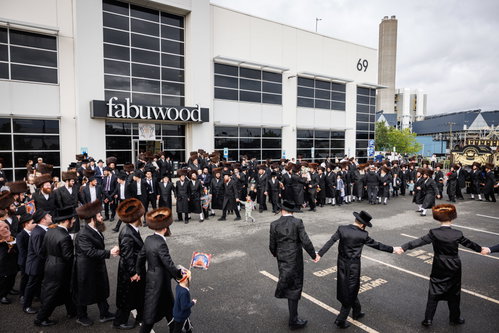 הכנסת ספר תורה בFabuwood