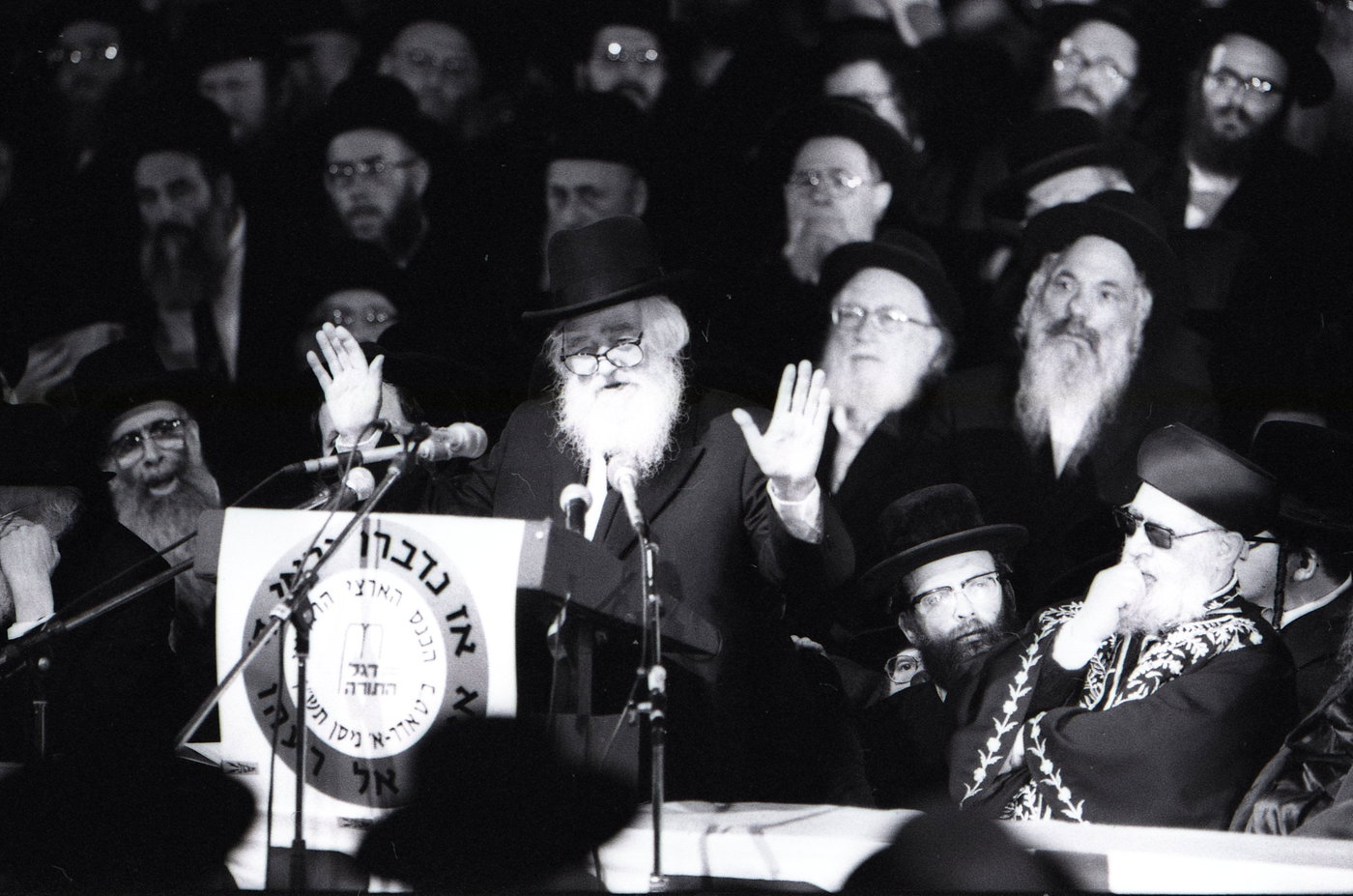 "איפה מרן שאעלה לקבל עצה?" | אריה דרעי פותח הכל בריאיון נדיר על מרן הגר"ע יוסף זצוק"ל • צפו