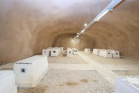 חברי בד"ץ העדה החרדית בסיור בחלקת קבורת המערות בהר המנוחות