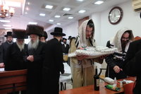 שמחת הברית לנין האדמו"רים מערלוי וקאסוב ויזניץ