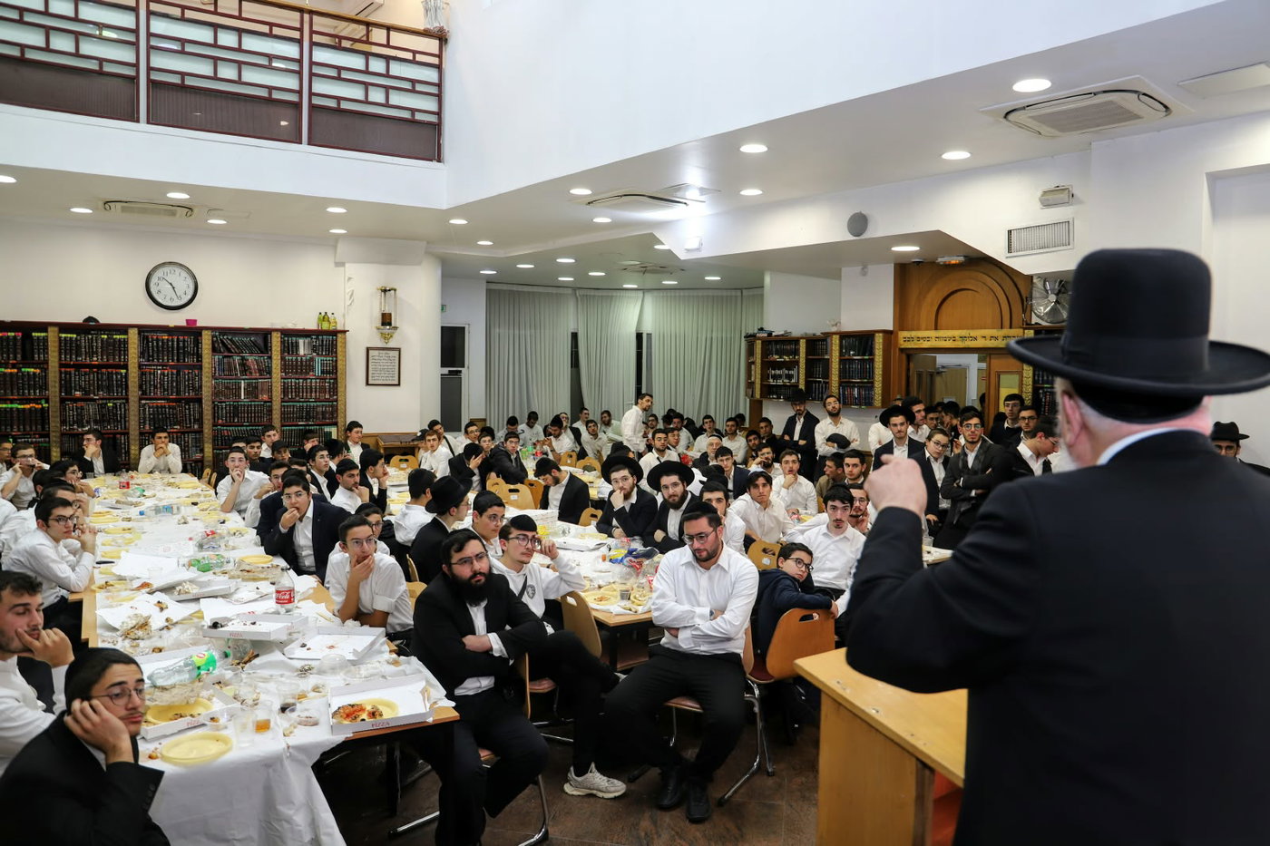 התיעוד מפריז