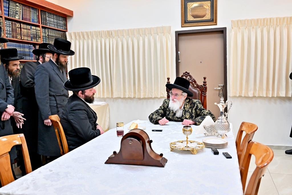 הפגישה של האדמו"ר עם שטארק