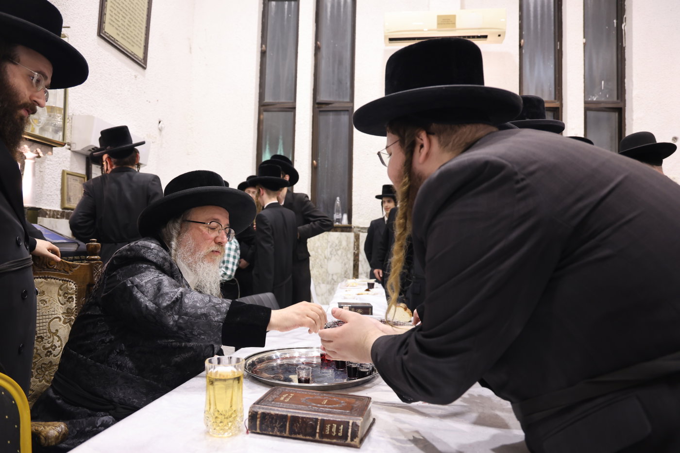 הילולא קדישא בביאלה בני ברק