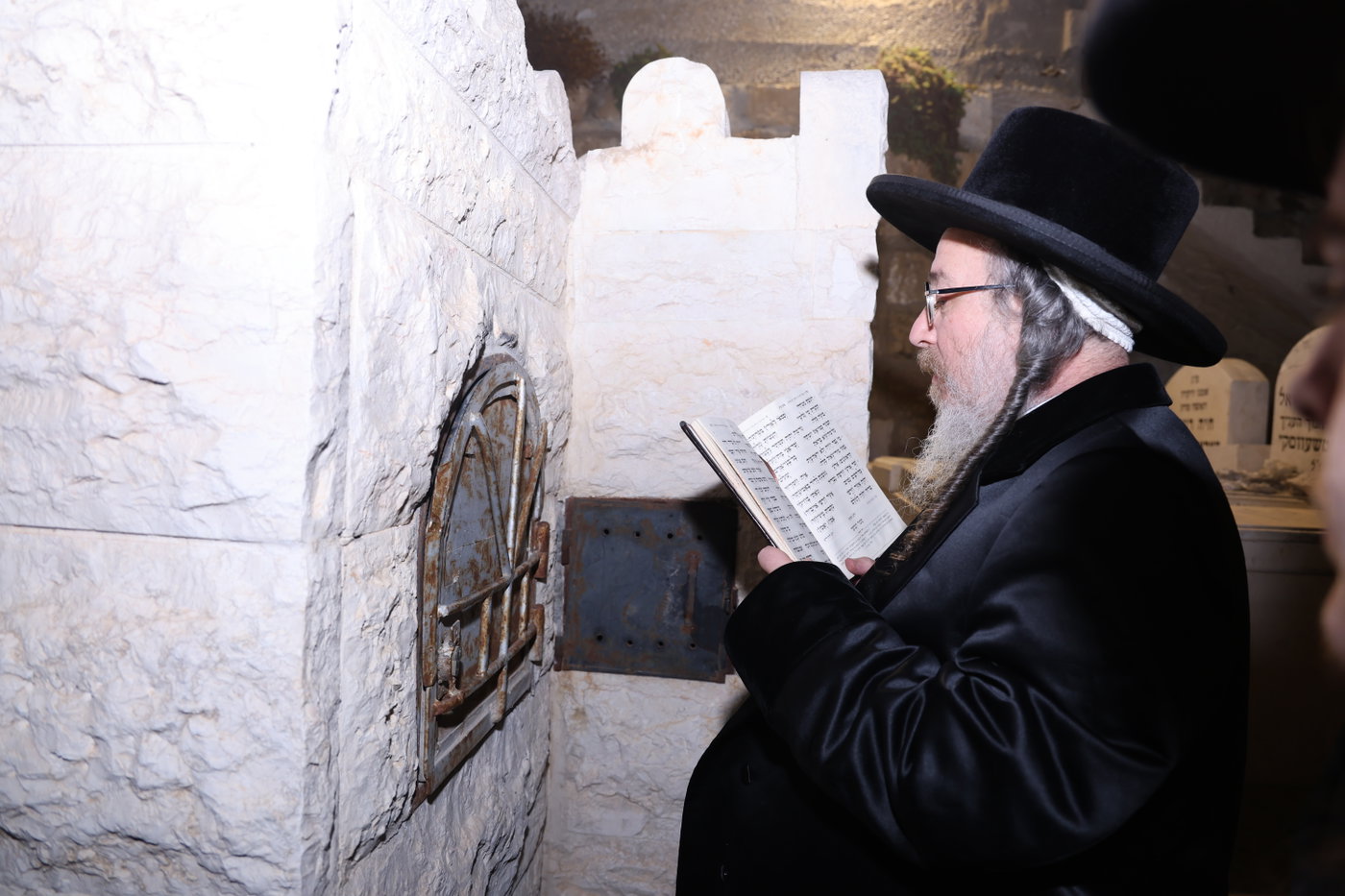 הילולא קדישא בביאלה בני ברק