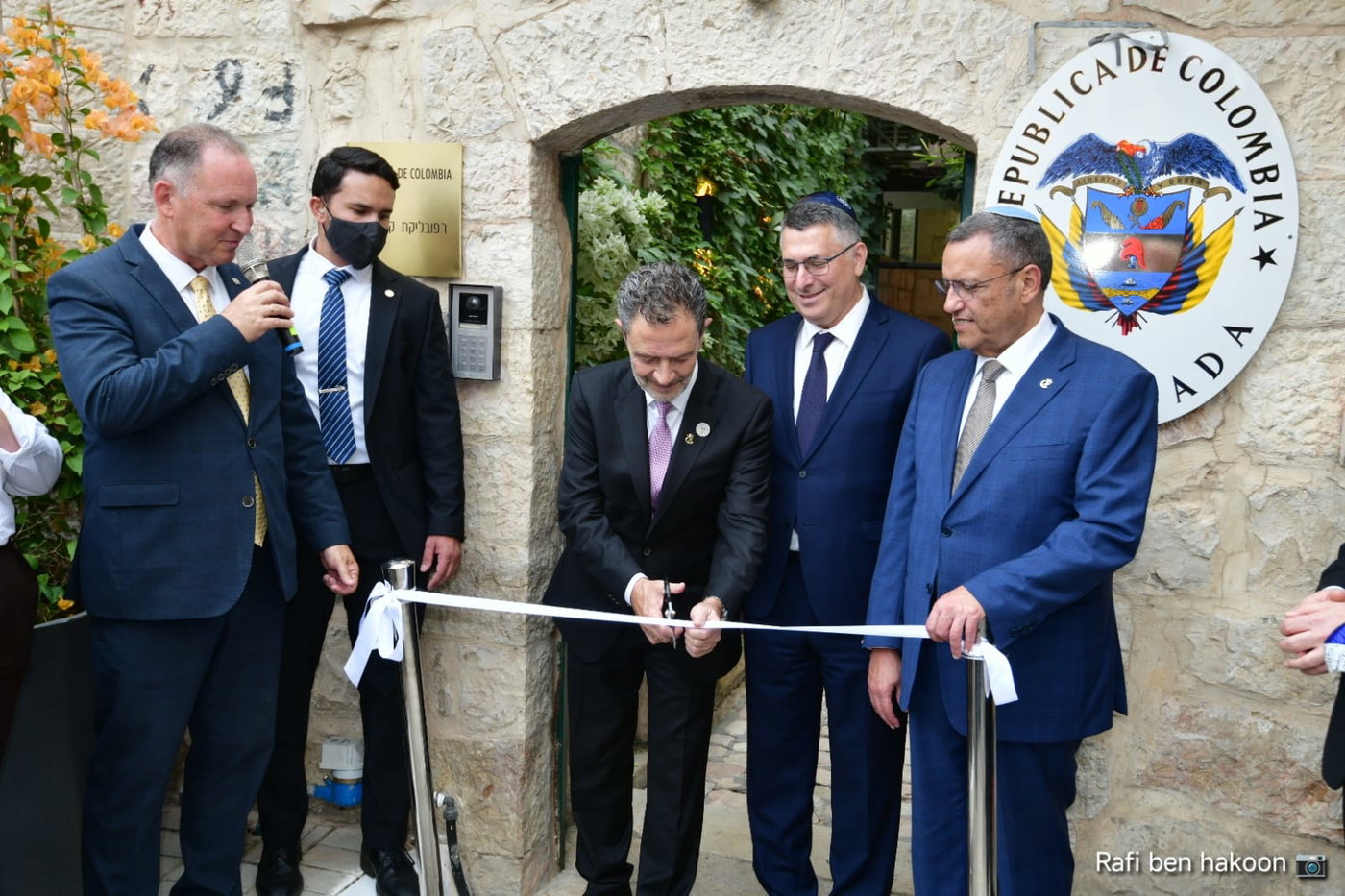 השגרירות בירושלים