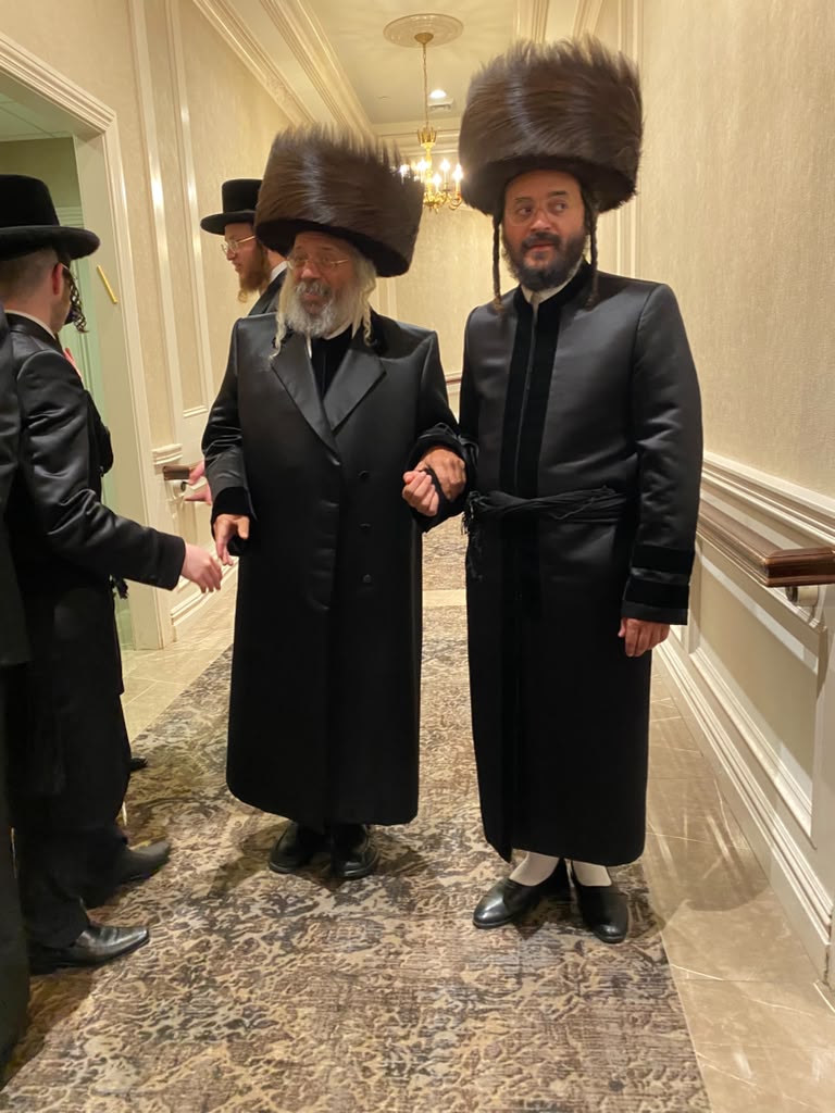 שמחת בית ניקלשבורג - סטרעטין