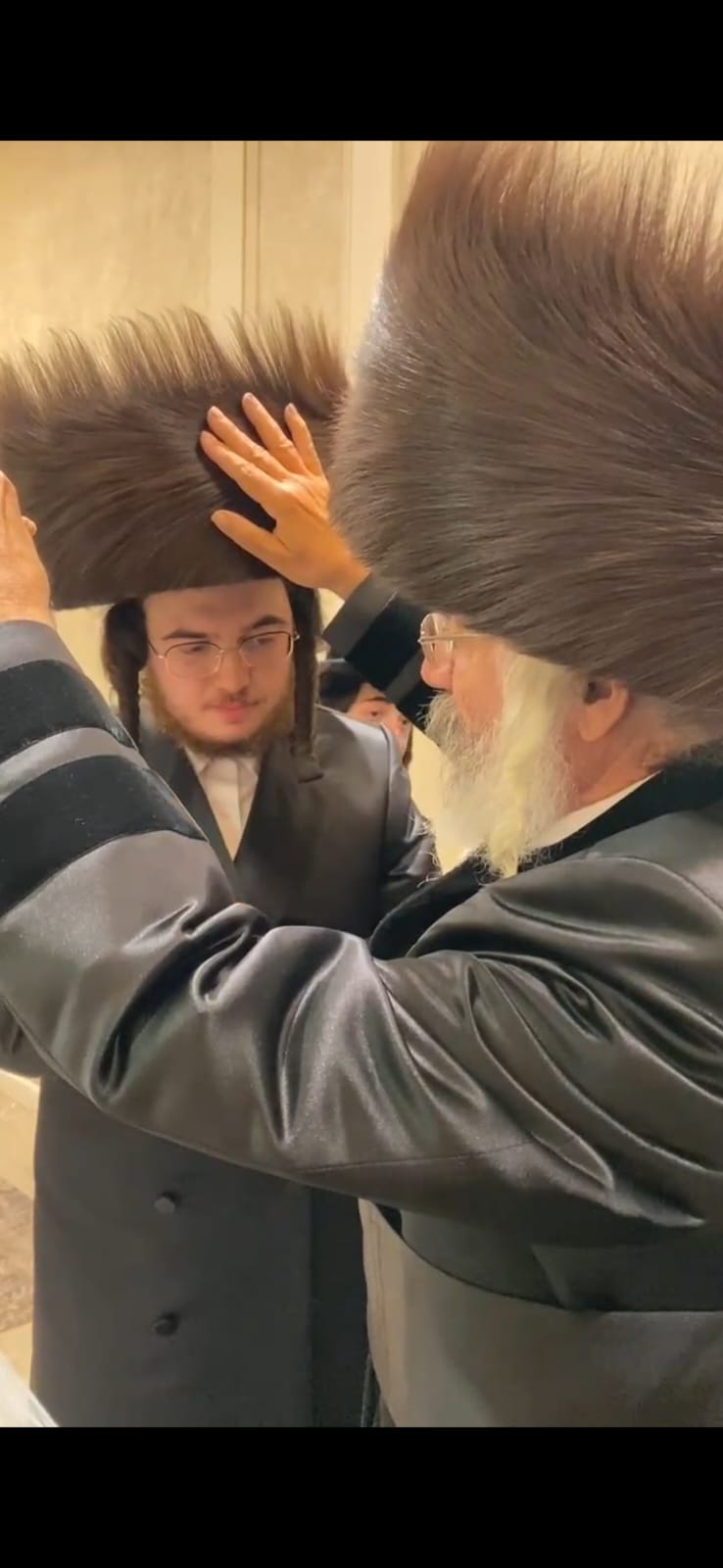 שמחת בית ניקלשבורג - סטרעטין