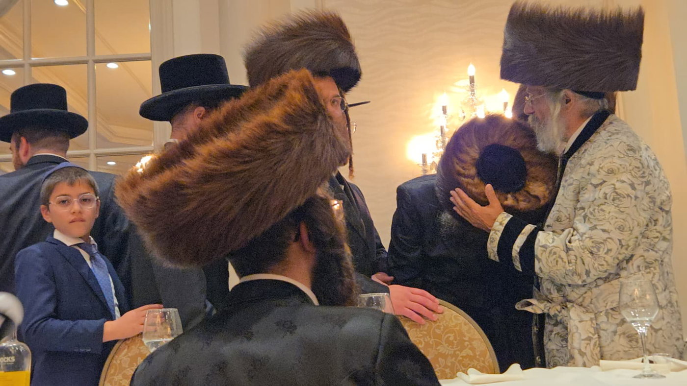 שמחת בית ניקלשבורג - סטרעטין