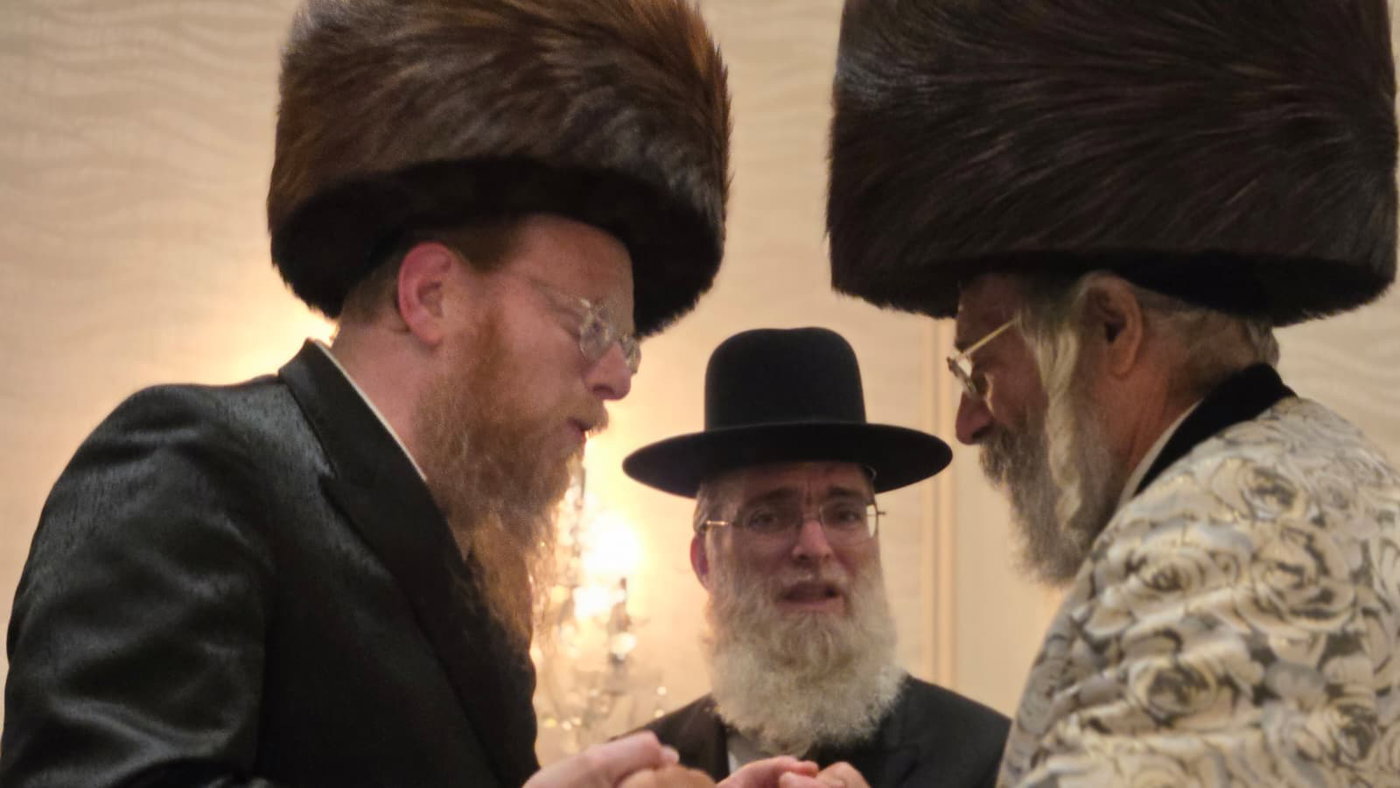 שמחת בית ניקלשבורג - סטרעטין