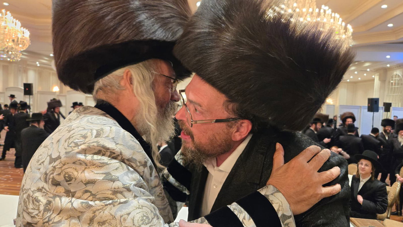 שמחת בית ניקלשבורג - סטרעטין