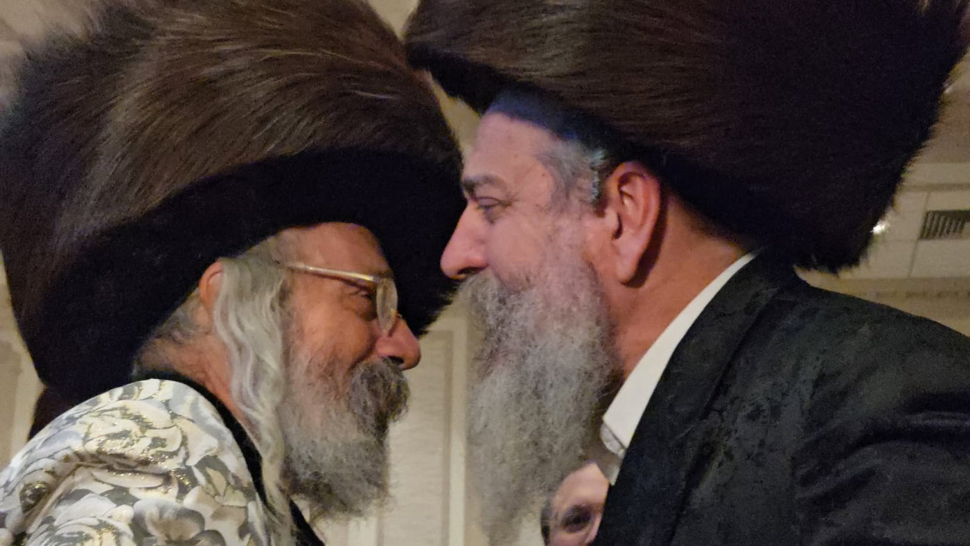 שמחת בית ניקלשבורג - סטרעטין