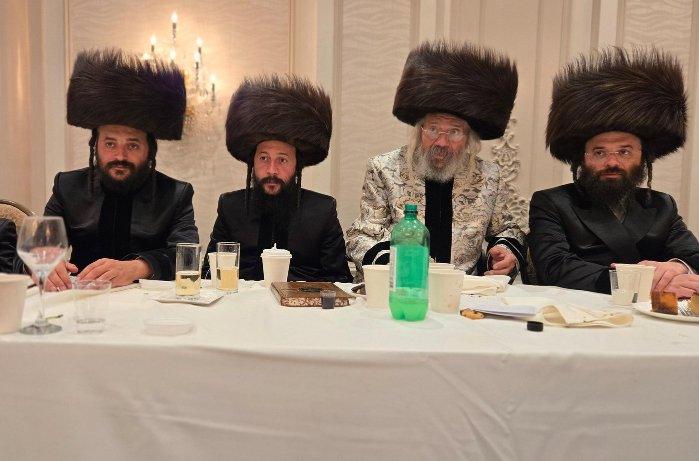 שמחת בית ניקלשבורג - סטרעטין