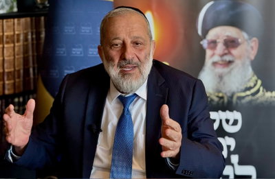 "לא תהיה ממשלה בלי חוק הגיוס": אריה דרעי באולטימטום חד משמעי ובמתקפה חזיתית נגד היועמ"שית