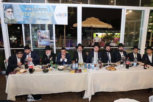 בני ברק; המונים השתתפו אמש בסעודת הילולא לזכרו של הגר"ע יוסף זצ"ל