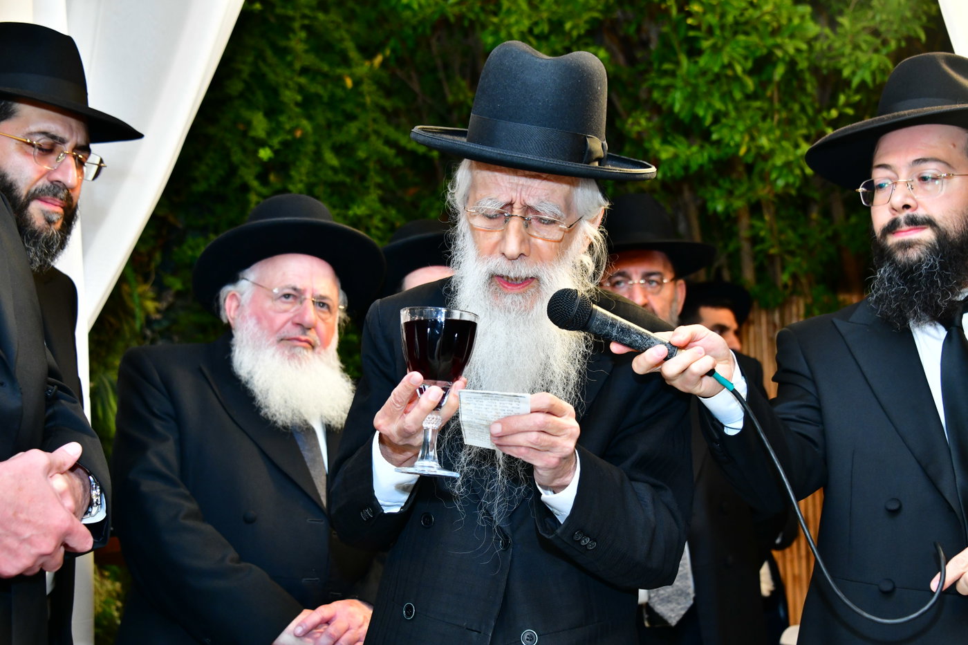 שמחת נישואי נכד הגר"י כהן