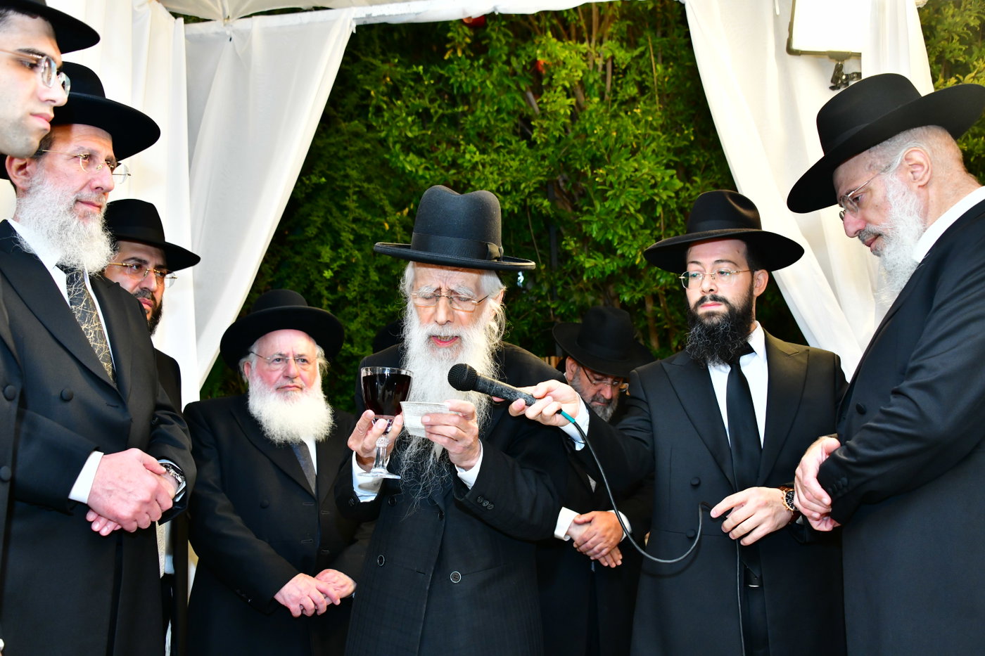 שמחת נישואי נכד הגר"י כהן