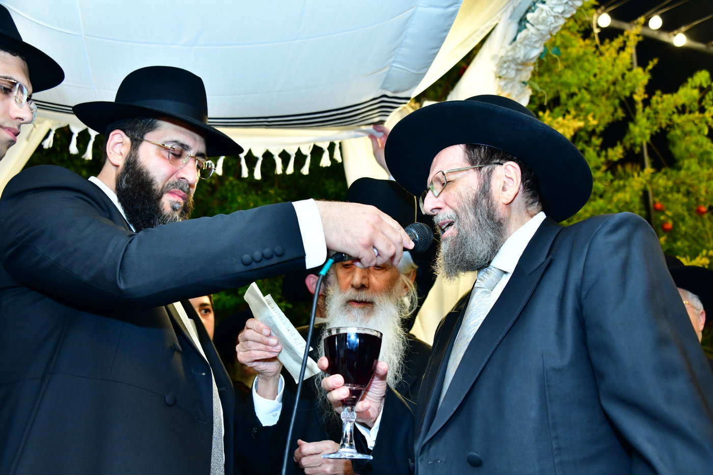 שמחת נישואי נכד הגר"י כהן
