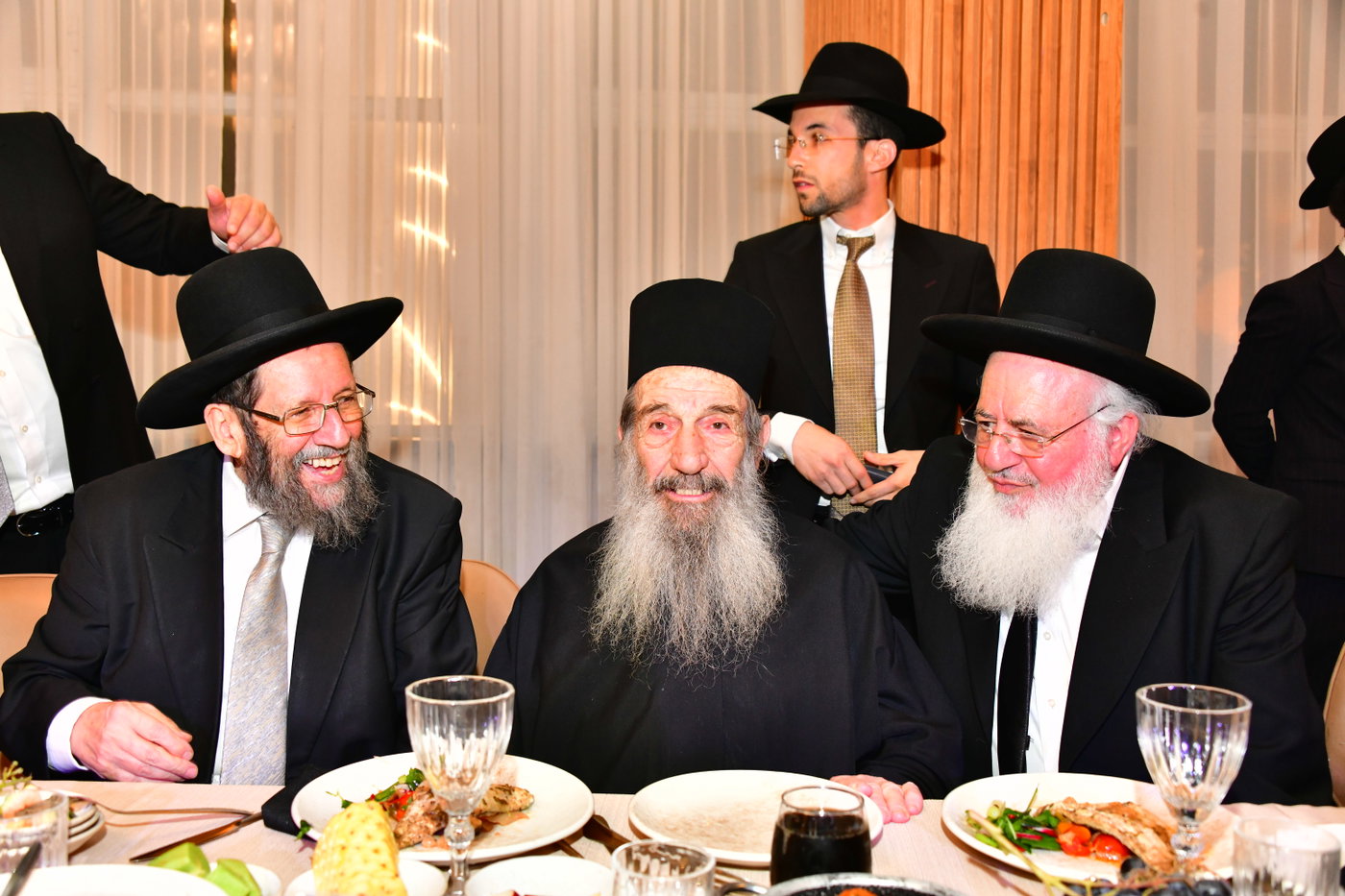 שמחת נישואי נכד הגר"י כהן