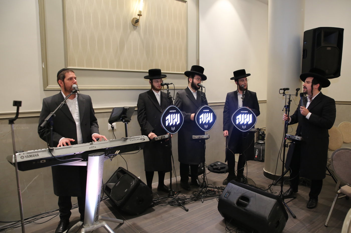 שמחת בר המצווה בחצרות טריסק - סאווראן
