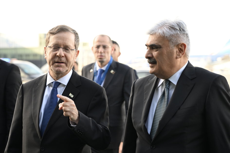 המדינה בעלת הרוב המוסלמי שמצליחה לחבר בין ישראל לטורקיה ולעולם הערבי