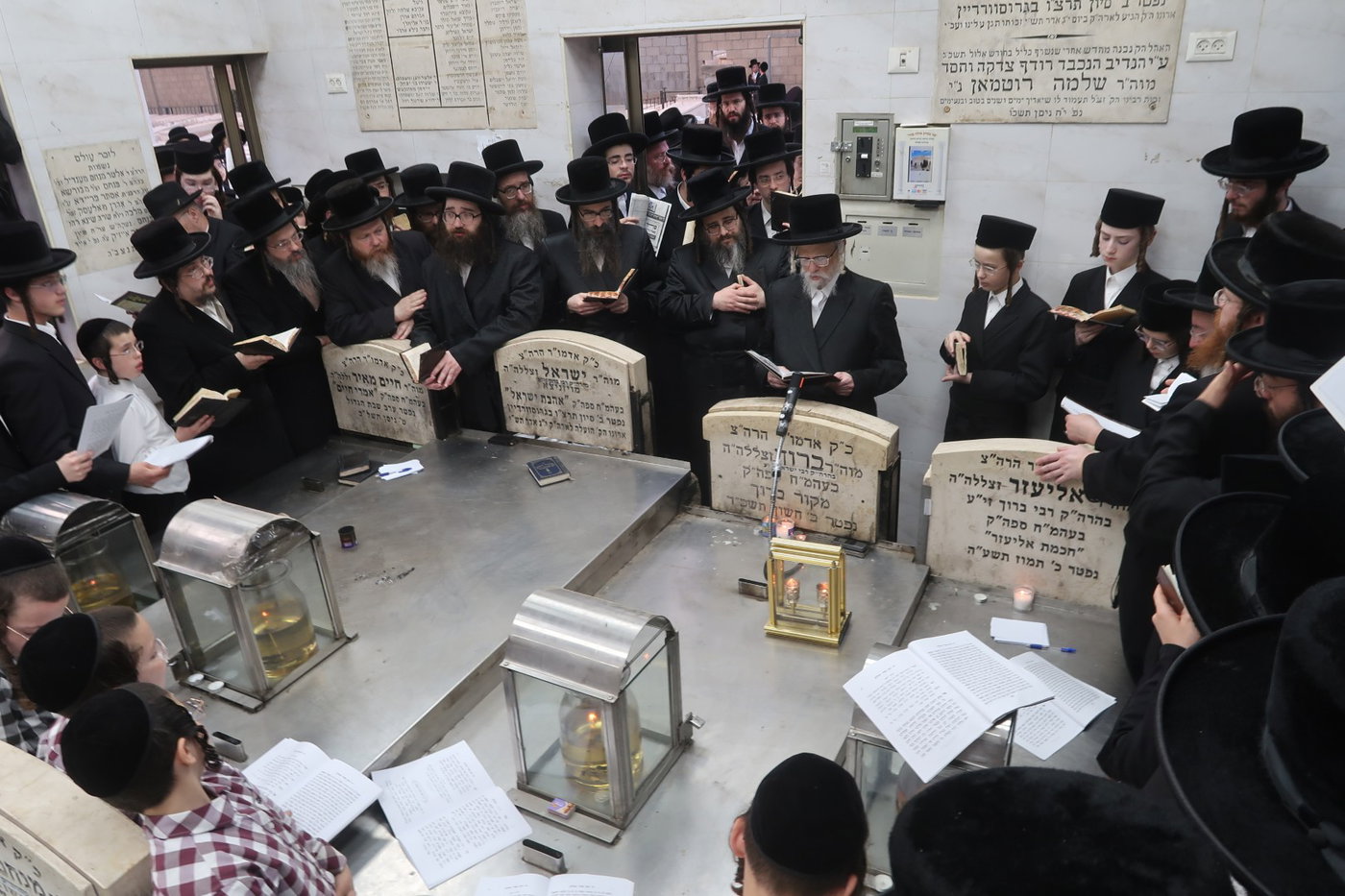הילולא קדישא בסערט ויזניץ