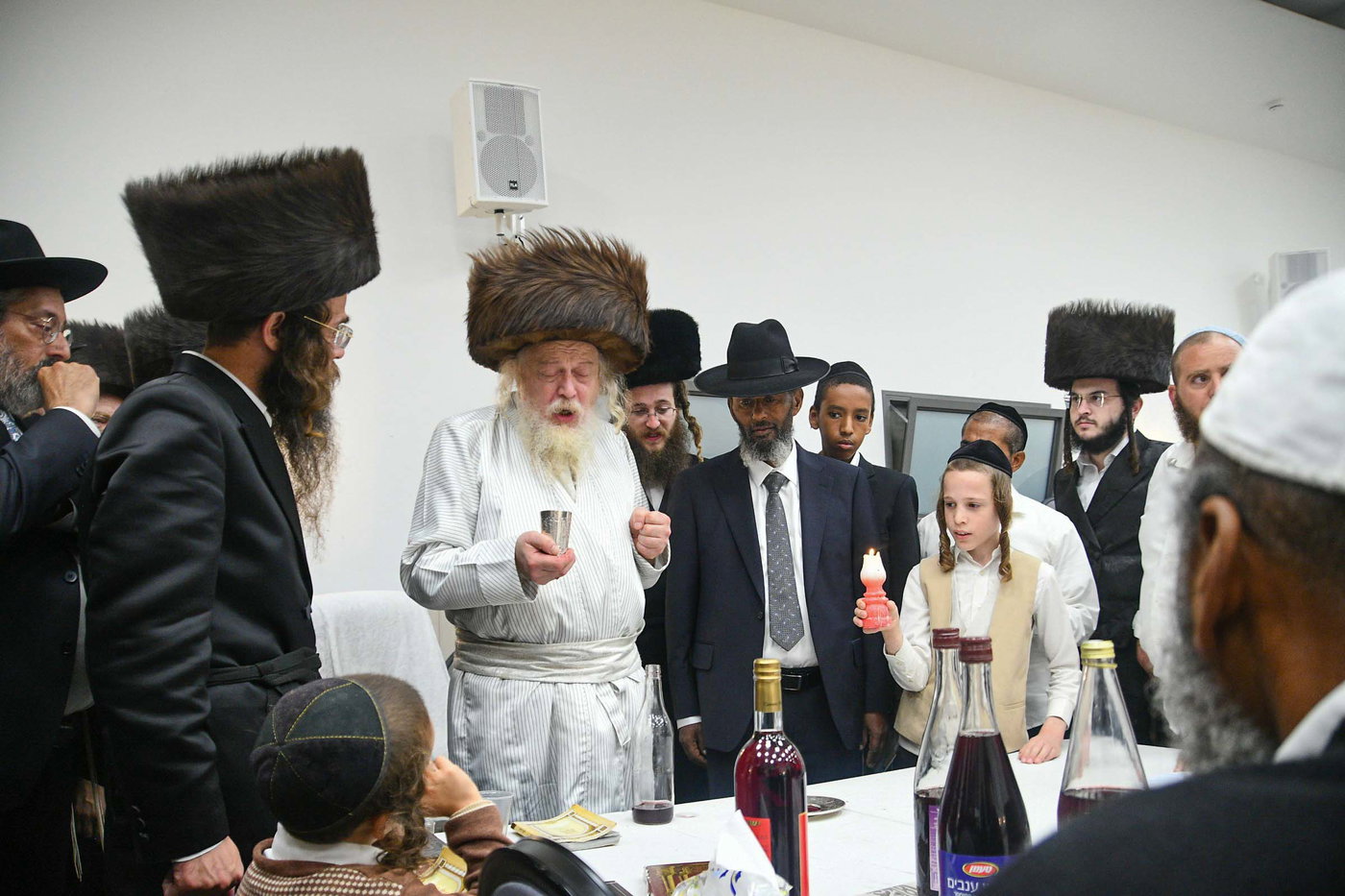 האדמו"ר ממבקשי אמונה בעמנואל