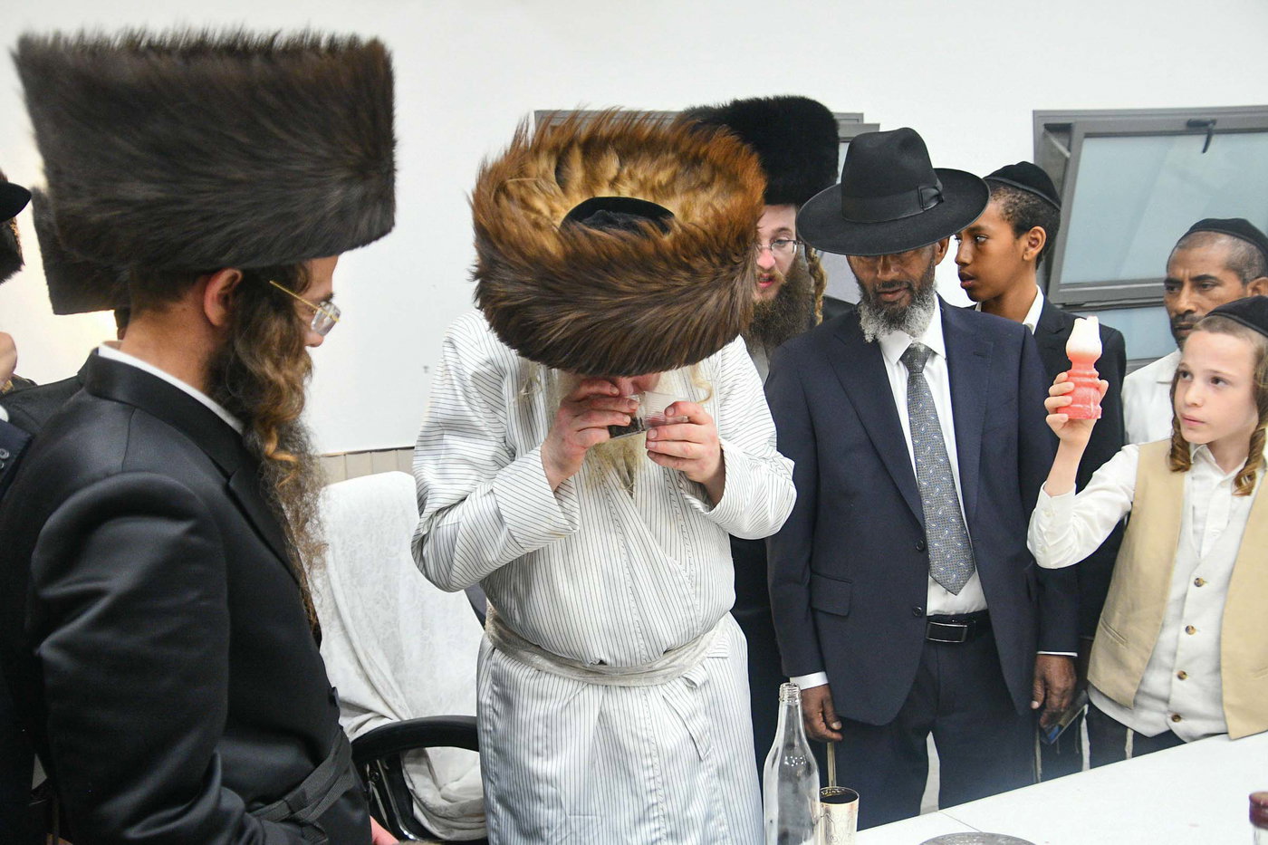 האדמו"ר ממבקשי אמונה בעמנואל