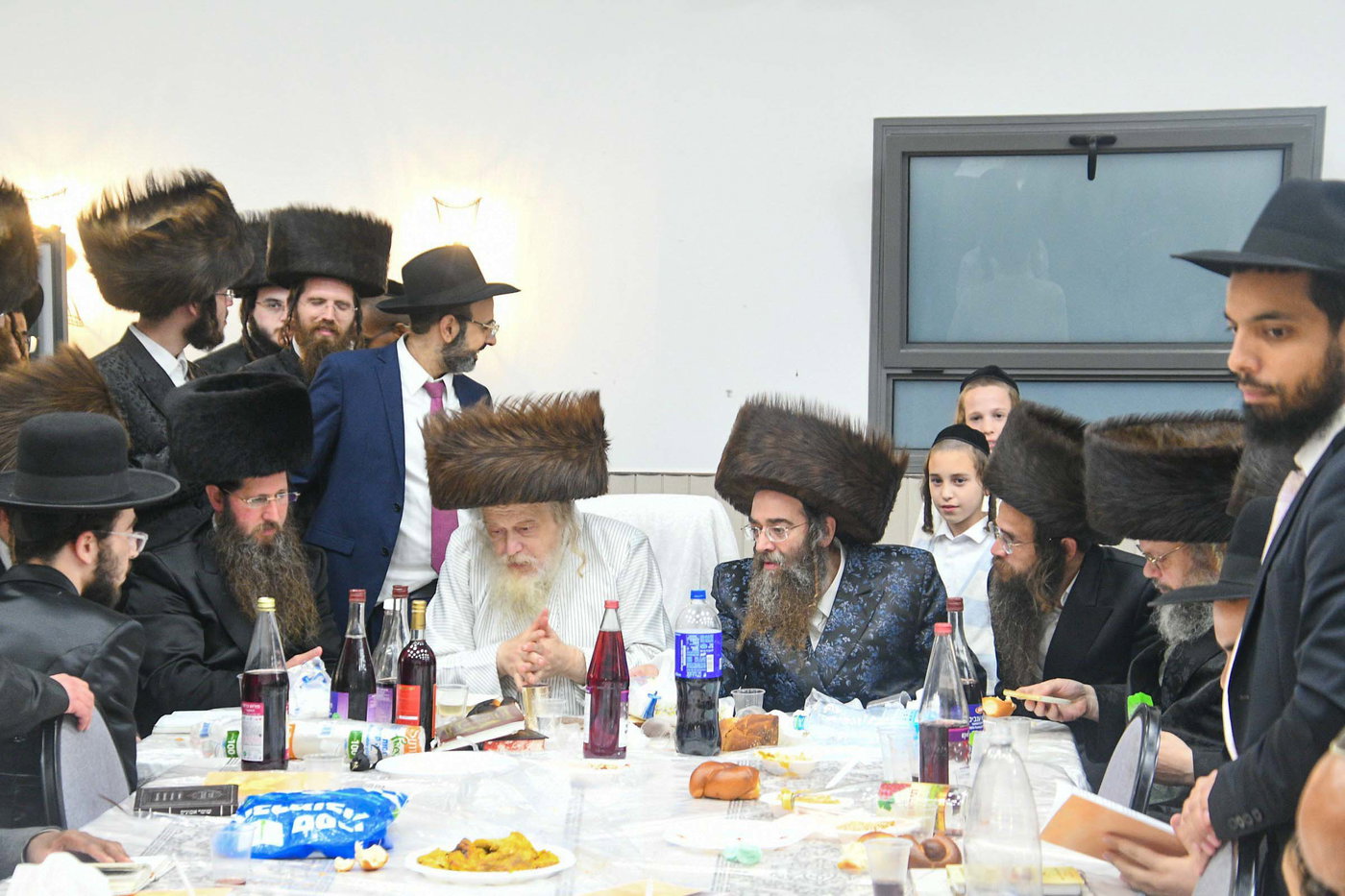 האדמו"ר ממבקשי אמונה בעמנואל