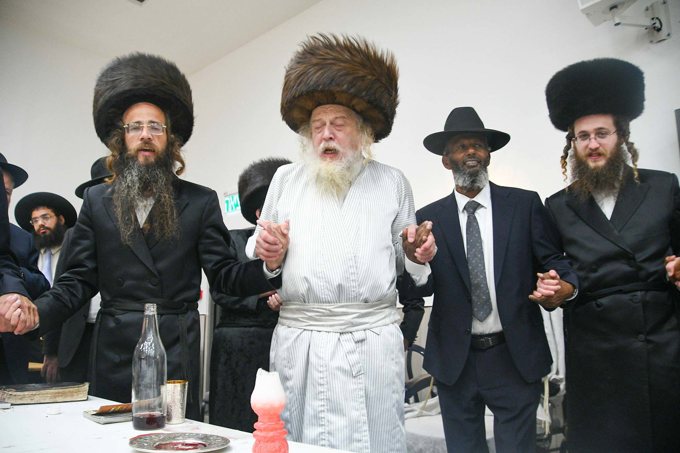 האדמו"ר ממבקשי אמונה בעמנואל