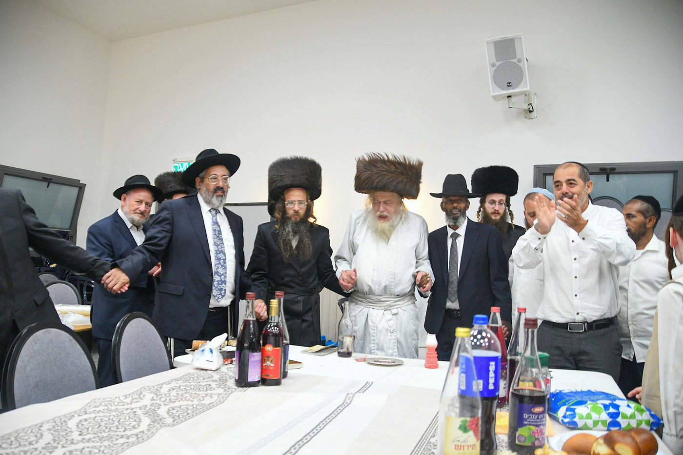 האדמו"ר ממבקשי אמונה בעמנואל