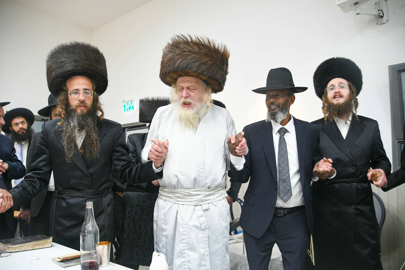 האדמו"ר ממבקשי אמונה בעמנואל