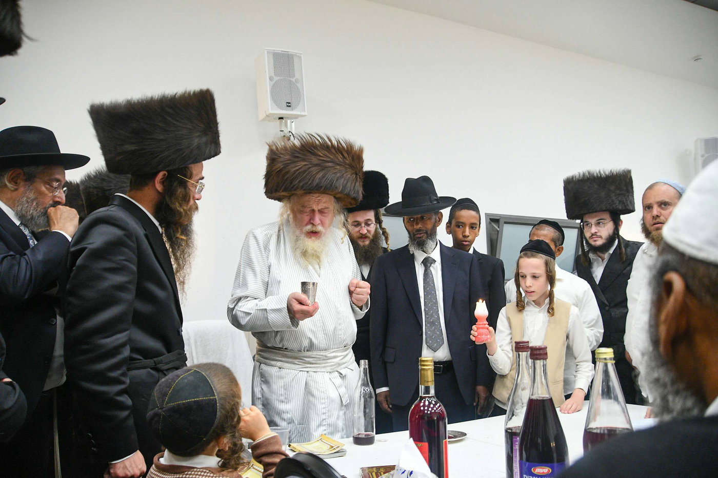 האדמו"ר ממבקשי אמונה בעמנואל