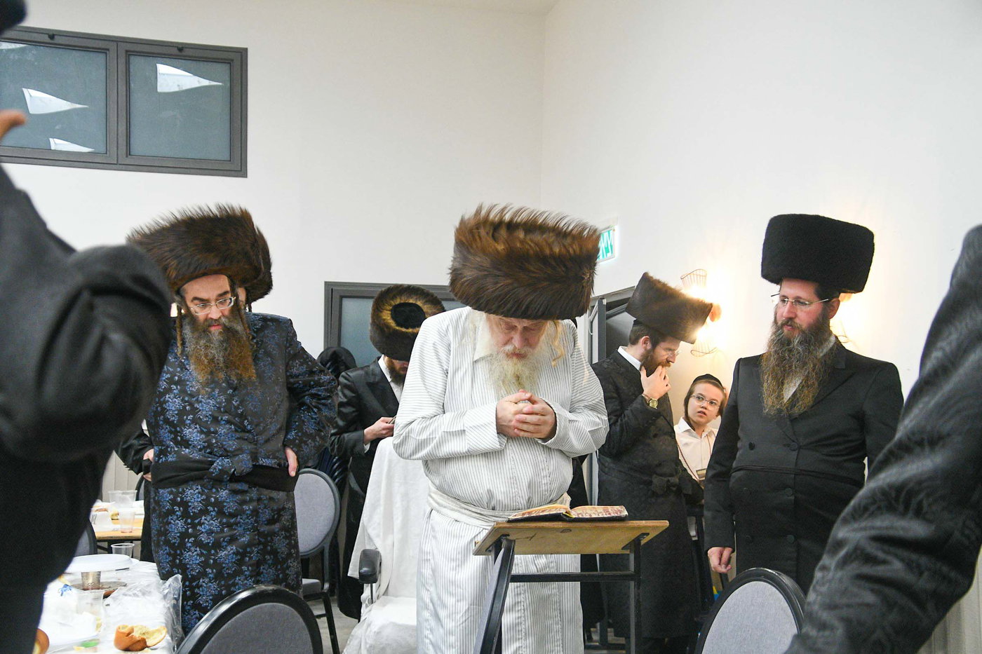 האדמו"ר ממבקשי אמונה בעמנואל