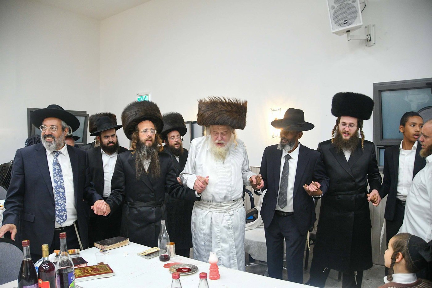 האדמו"ר ממבקשי אמונה בעמנואל