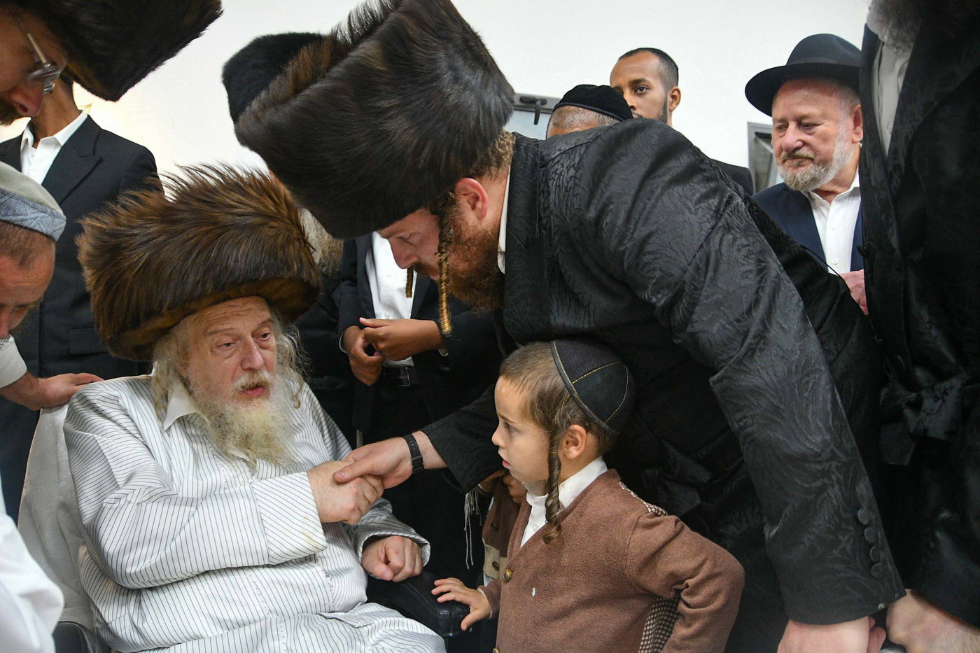 האדמו"ר ממבקשי אמונה בעמנואל
