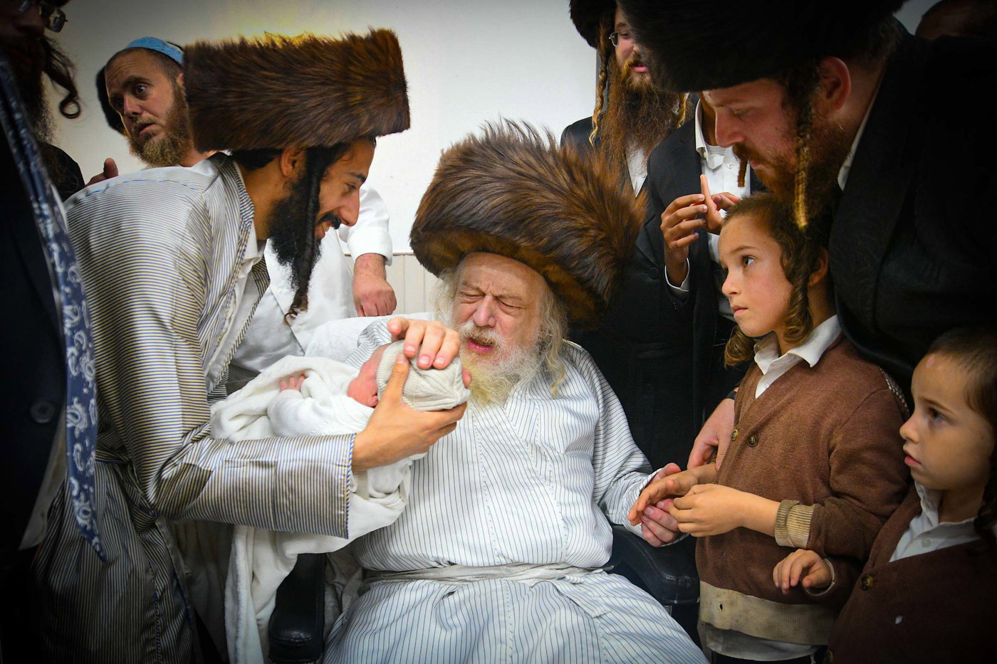 האדמו"ר ממבקשי אמונה בעמנואל