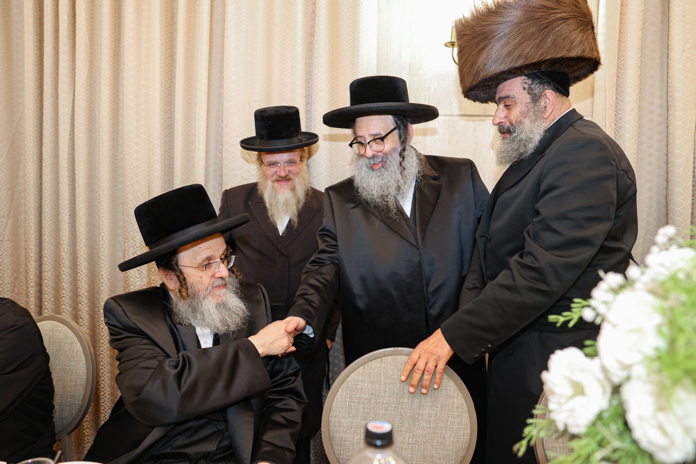 הכנסת ספר התורה