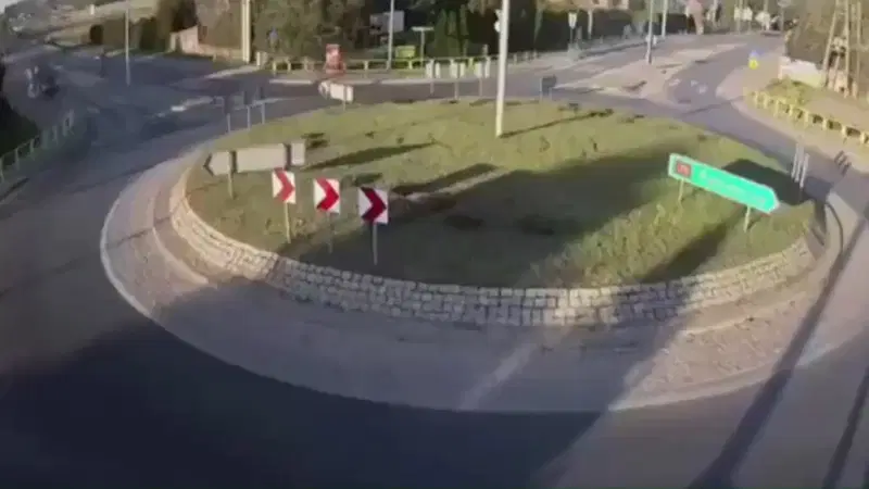 אילון מאסק, תכיר את המתחרים: המכונית הפולנית שעפה באוויר