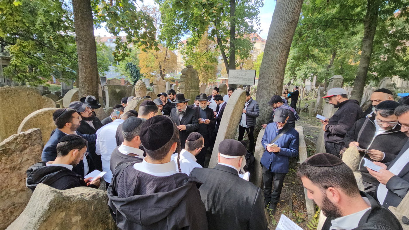 רבי נתנאל שריקי במסע תפילות