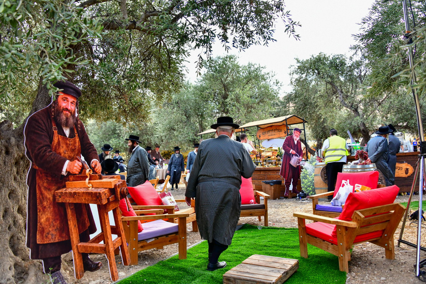המעמד של תולדות אברהם יצחק בחצור הגלילית