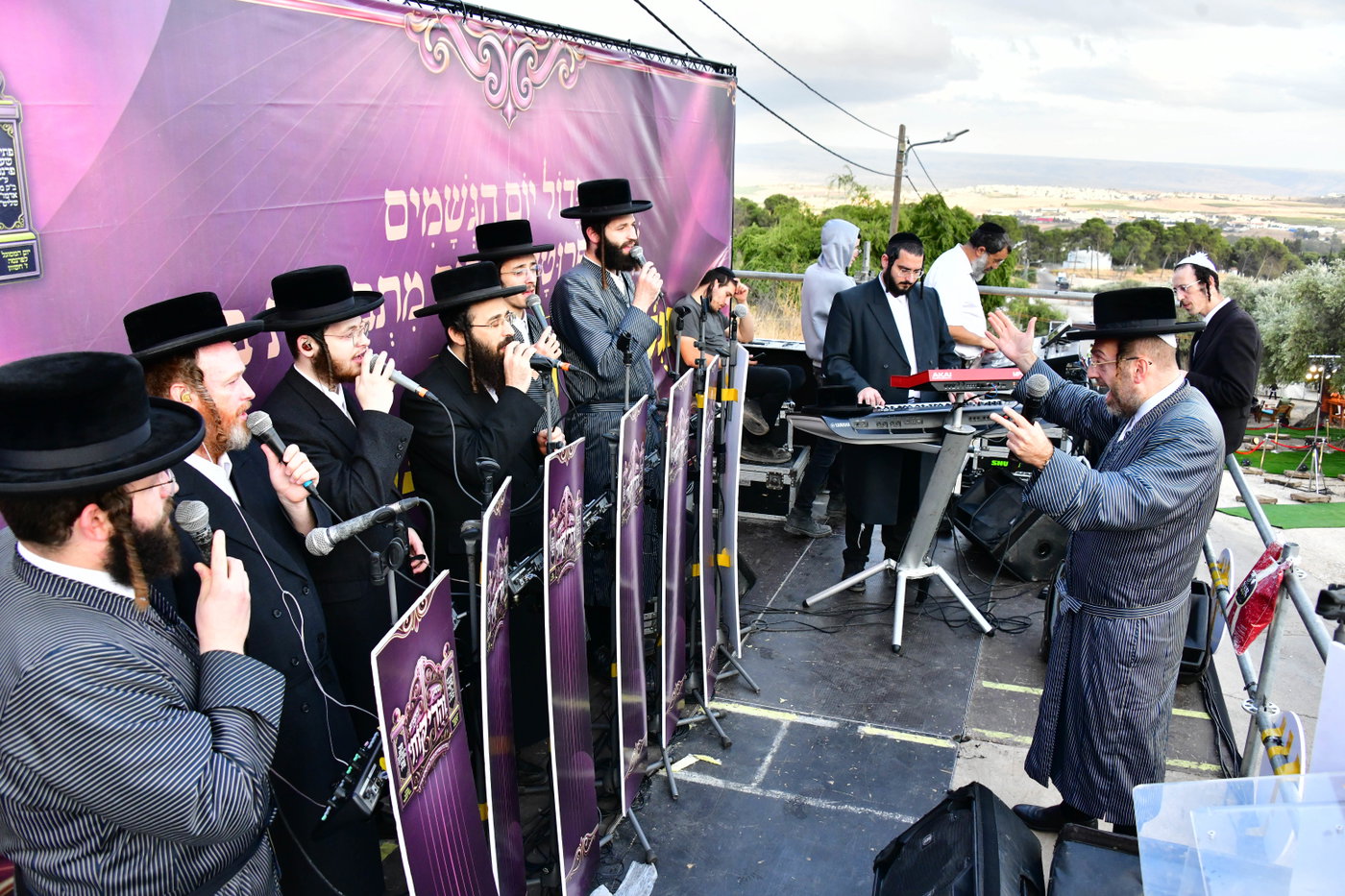 המעמד של תולדות אברהם יצחק בחצור הגלילית