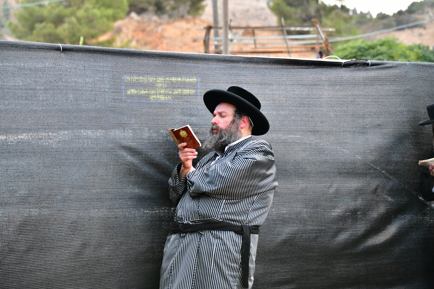 המעמד של תולדות אברהם יצחק בחצור הגלילית