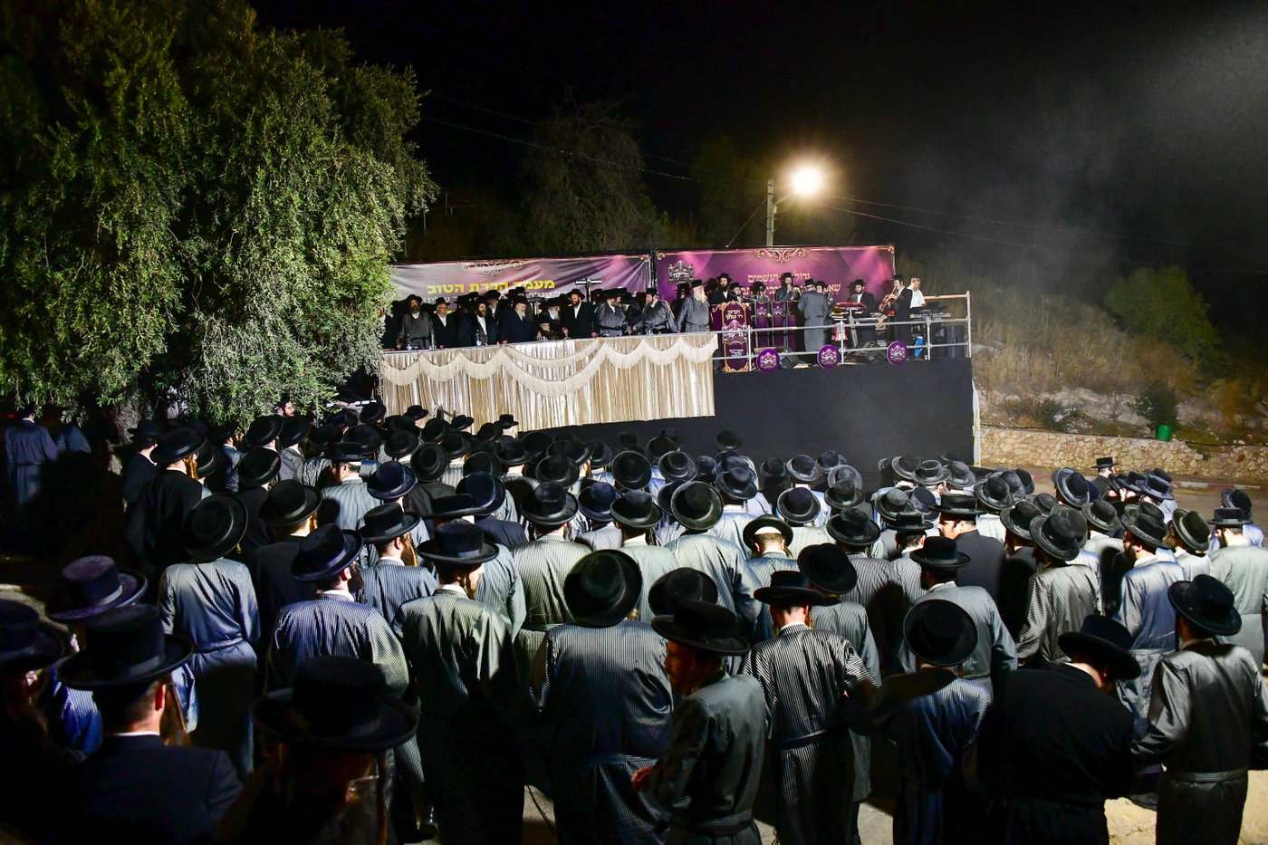 המעמד של תולדות אברהם יצחק בחצור הגלילית