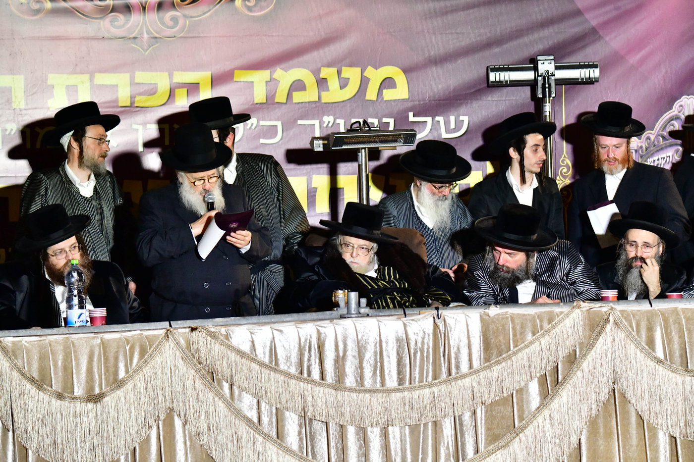 המעמד של תולדות אברהם יצחק בחצור הגלילית