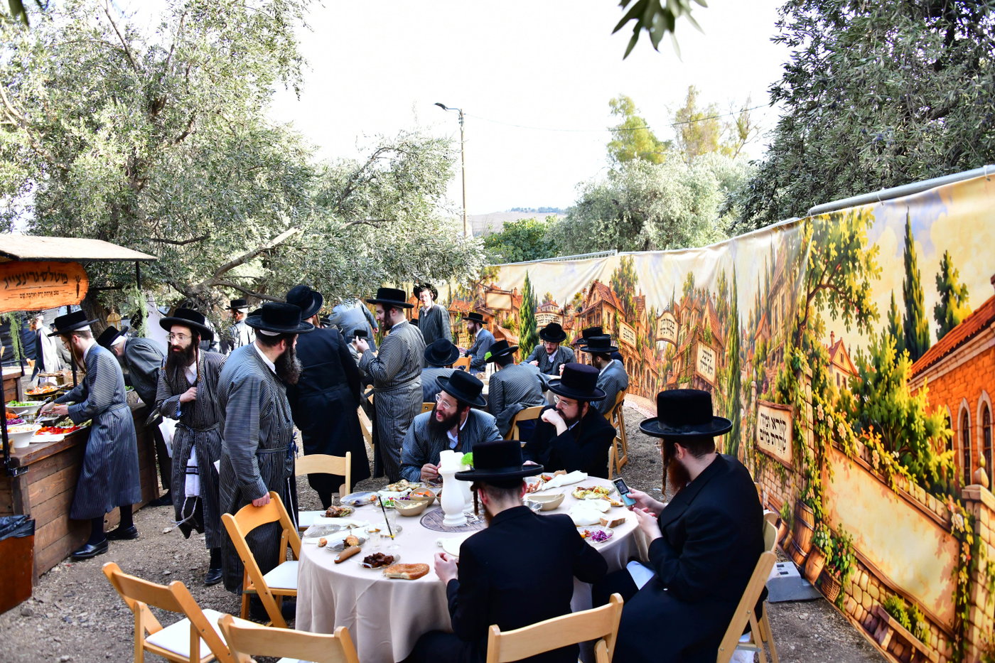 המעמד של תולדות אברהם יצחק בחצור הגלילית